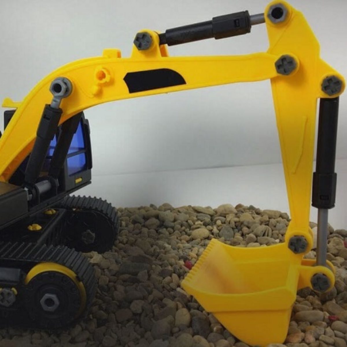 With AR, Caterpillar Machines Rarely Face Downtime