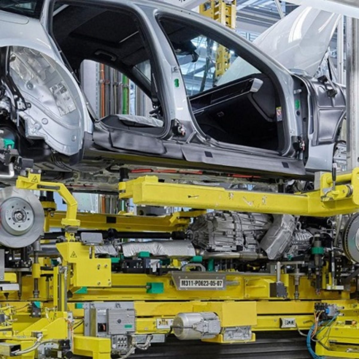 How Technology Is Transforming The Auto Industry