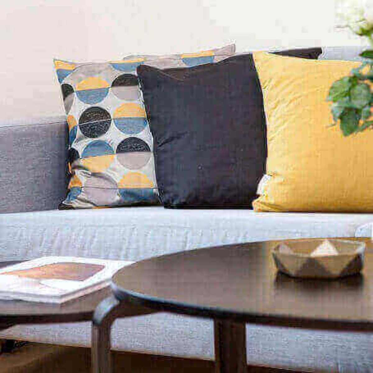 How Augmented Reality Redefines E-commerce for the Furniture Industry